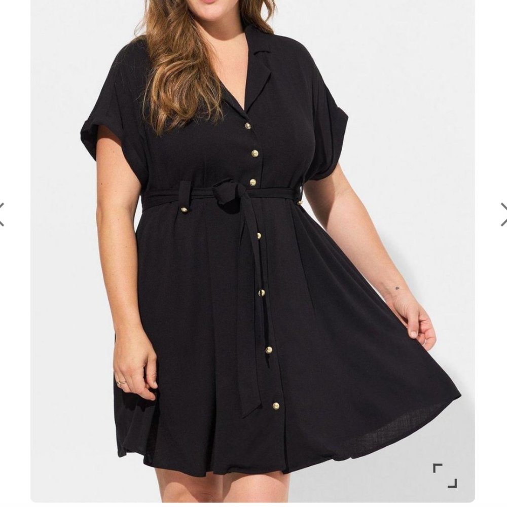 Torrid Rayon Slub Button-Front Collared Dress